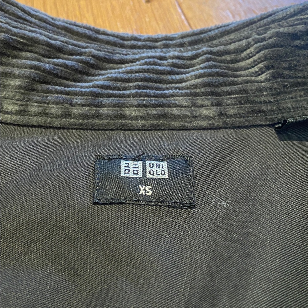 Uniqlo Wale Cord Overshirt Button Down Shirt Jacket Shacket Charcoal Grey XS